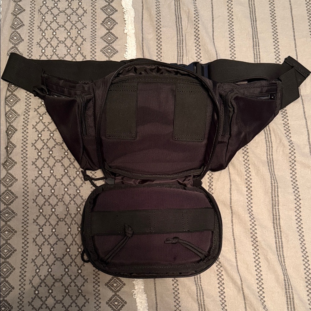 Tactical Fanny Pack - Picture 2 of 6